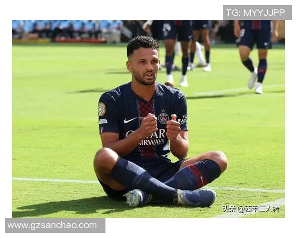 中超激战巴黎圣日耳曼狂胜国米四球引发争议判罚引爆全场气氛