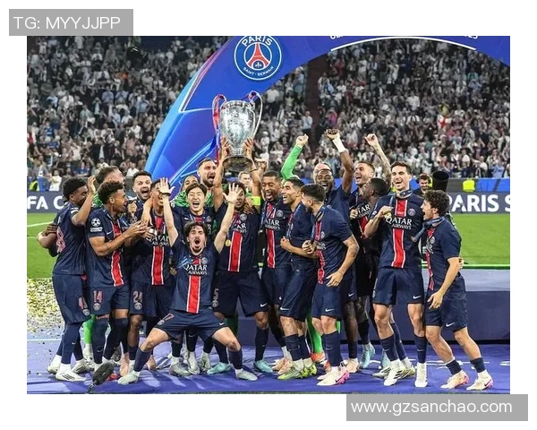 英超精彩对决那不勒斯强势3-0战胜巴黎圣日耳曼全场沸腾