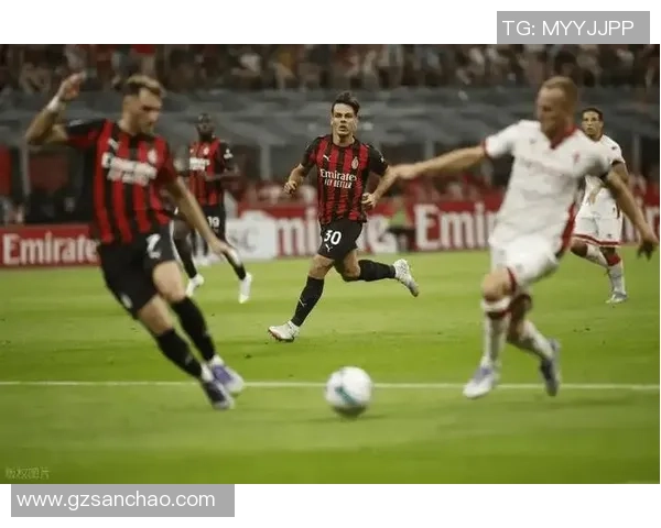 欧联杯激战：AC米兰6比2逆袭国米神扑引发全场热议与争议判罚