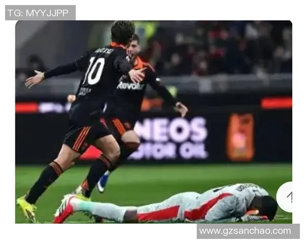 英超精彩对决:多特蒙德与AC米兰平局后点球大战引发全场热烈反响